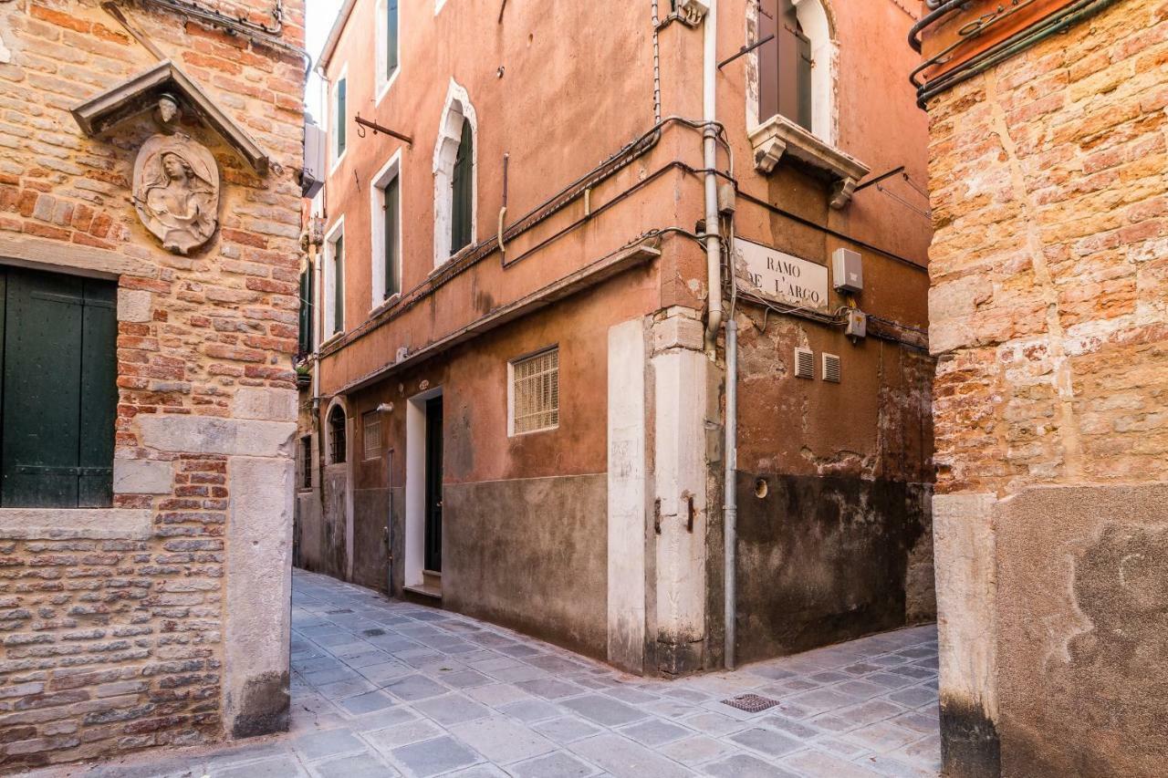 Bragora 3524 Between San Marco And Biennale Venetië Buitenkant foto